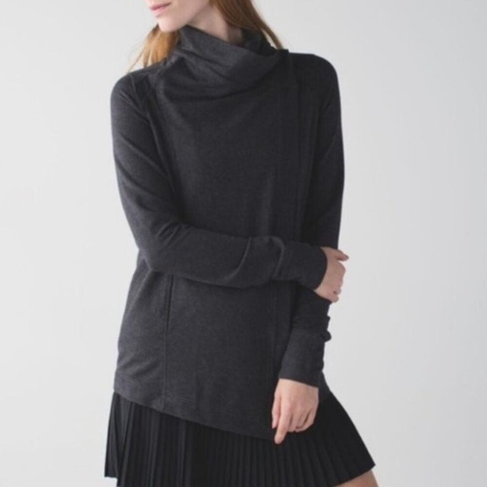 Lululemon coast wrap II knit jacket gray asymmetrical button minimalist 10